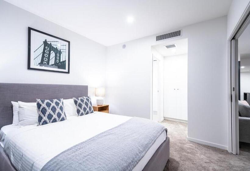 آپارتمان مدیریتی 2 خوابه, Opera Apartments South Brisbane