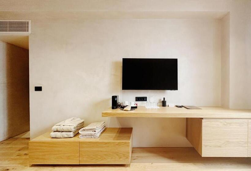 スイート, Monastery Estate Venetian Harbor