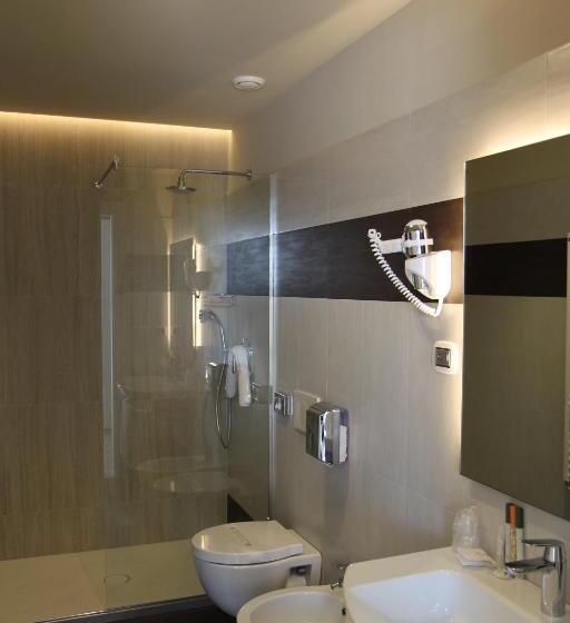 جناح جونيور, Suites & Apartments Liola