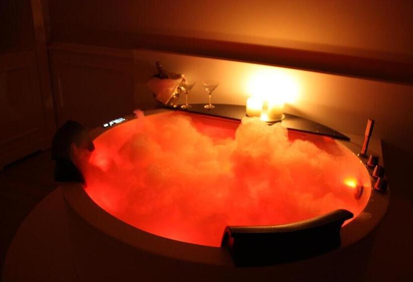 جناح, Suites & Apartments Liola