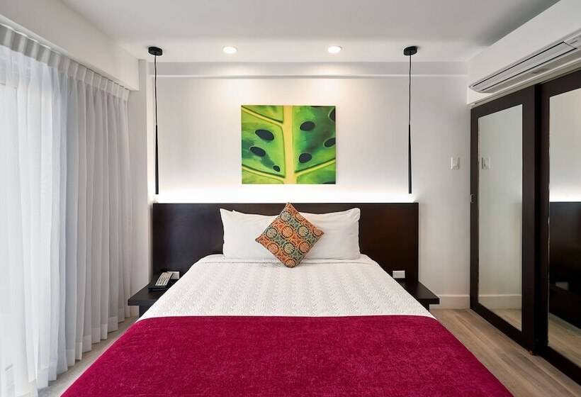 سوئیت پنت هاوس, R Hotel Kingston