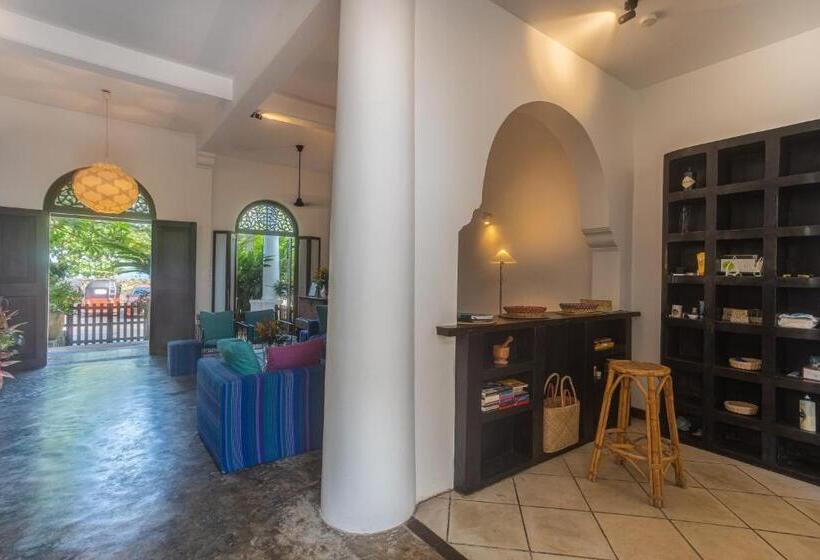 スリーベッドルーム　ヴィラ, Villa Aurora, Galle Fort