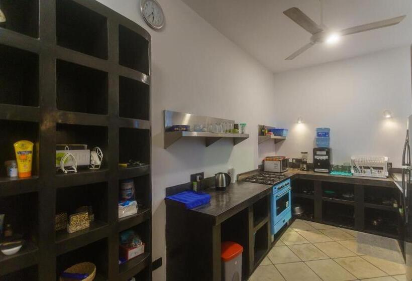 スリーベッドルーム　ヴィラ, Villa Aurora, Galle Fort