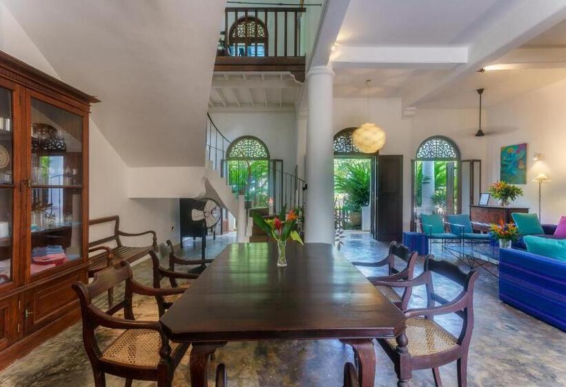 スリーベッドルーム　ヴィラ, Villa Aurora, Galle Fort