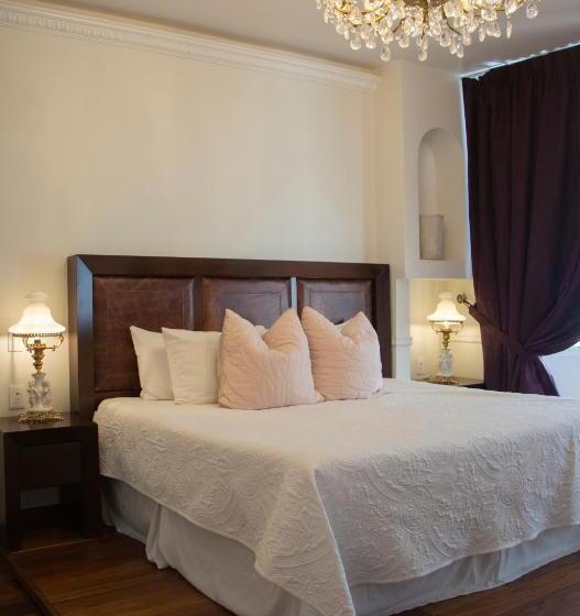 اتاق استاندارد با تخت بزرگ, Mansion Papilio