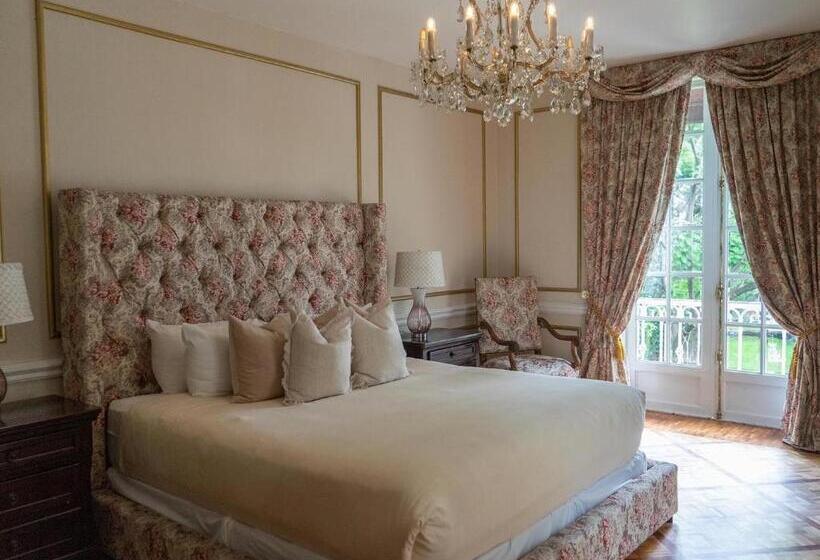 سوییت لوکس, Mansion Papilio