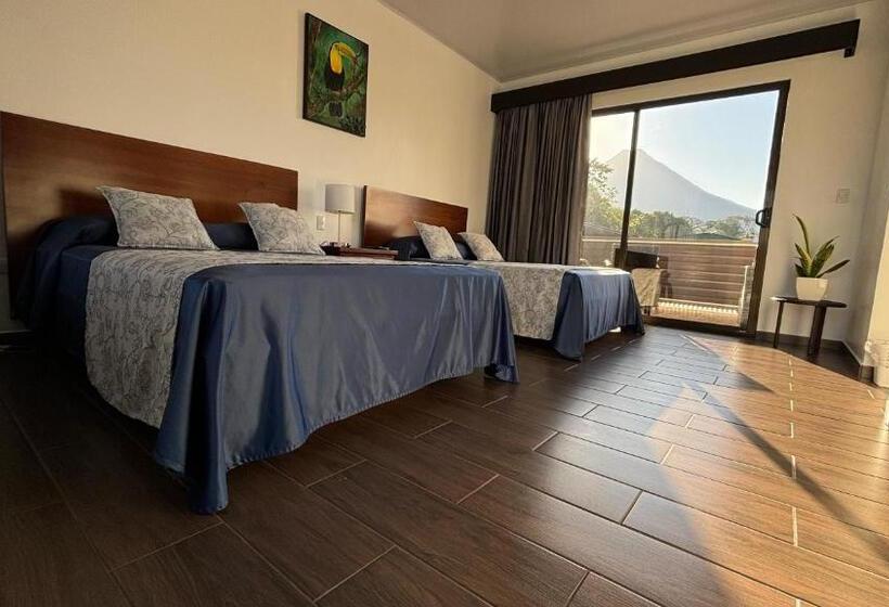수피리어 룸, Arenal Monara