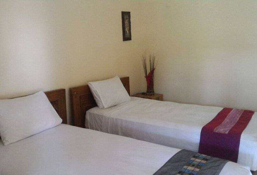 Pokój Standard, Astana House