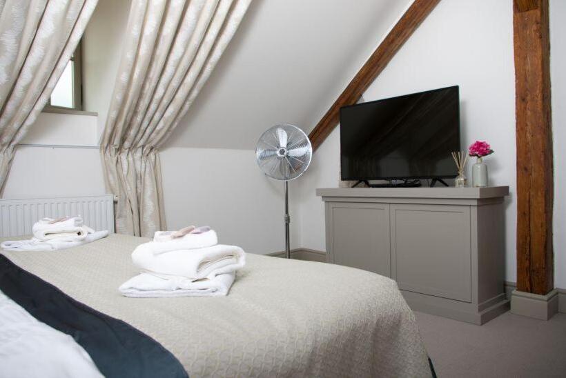 غرفة أساسية, Kocour