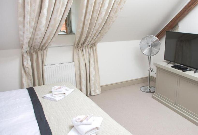 غرفة أساسية, Kocour