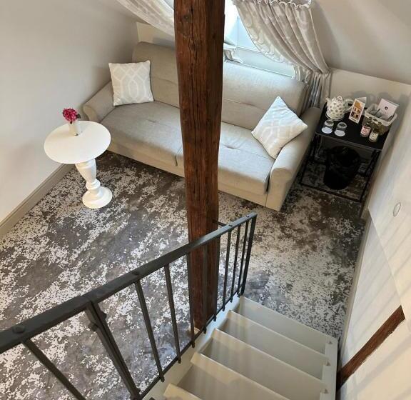 غرفة قياسية, Kocour