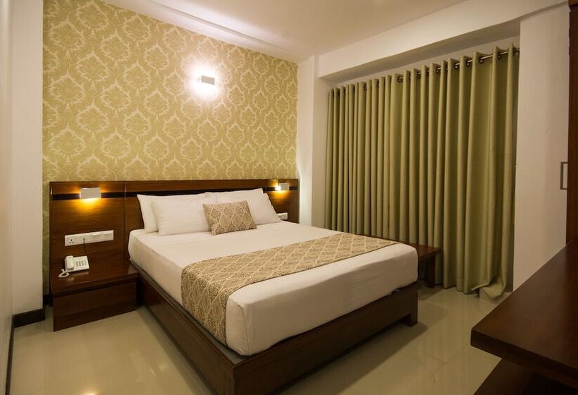 Номер Deluxe, Ceyloni City