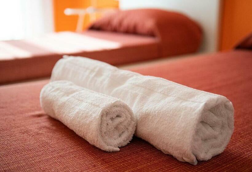 Habitació Deluxe, Thanit Rooms