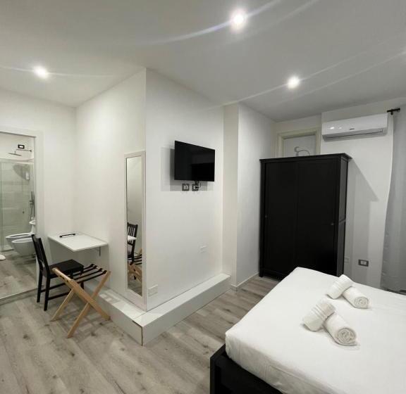 Habitació Estàndard, Thanit Rooms