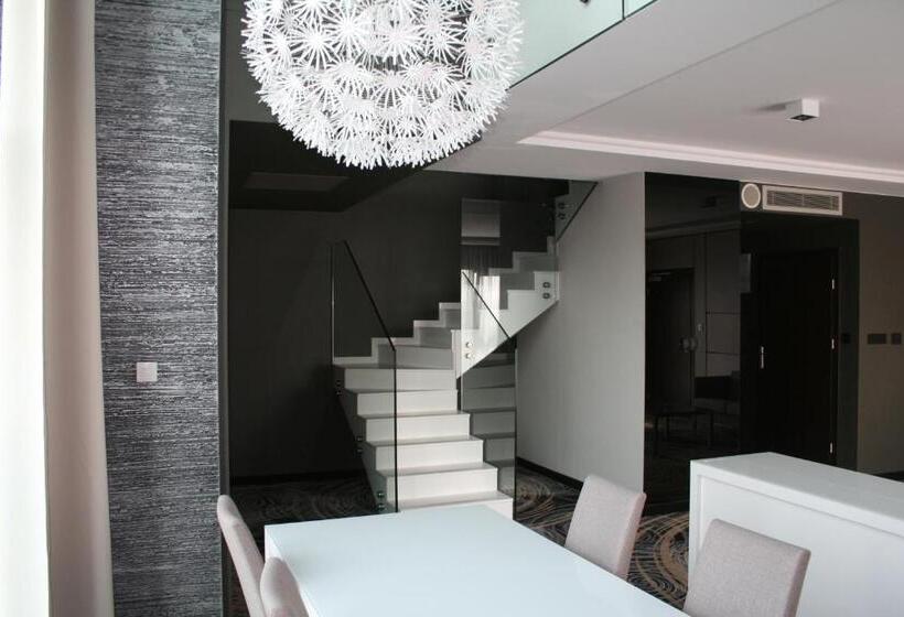 آپارتمان دوبلکس 1 خوابه, Ambasador Premium