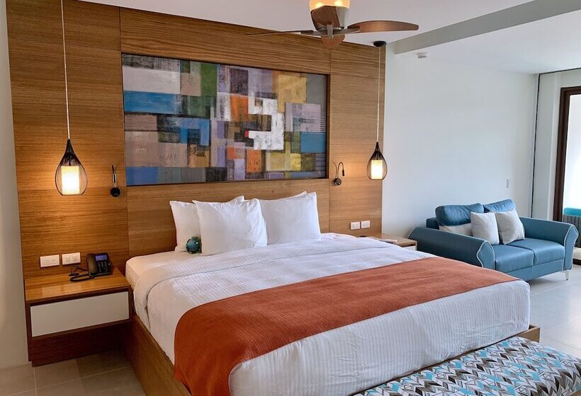 주니어 스위트 킹사이즈 침대, Amira