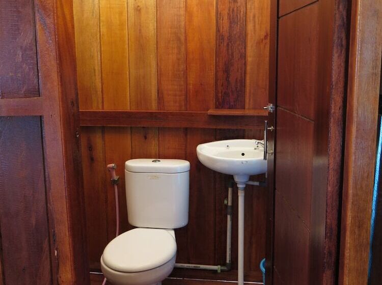 Одноместный Номер Стандарт Двуспальная Кровать, Hamueco Dive Resort Raja Ampat