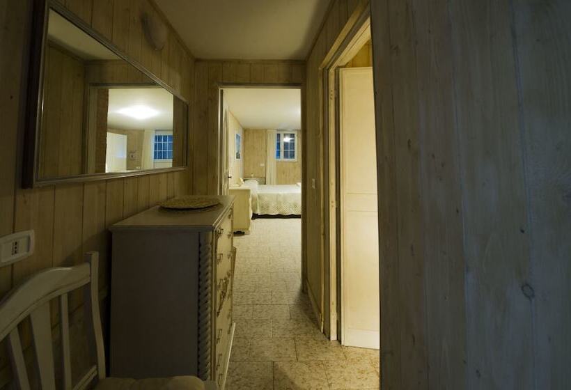 اتاق استاندارد چهار تخته, La Cutizza B&b