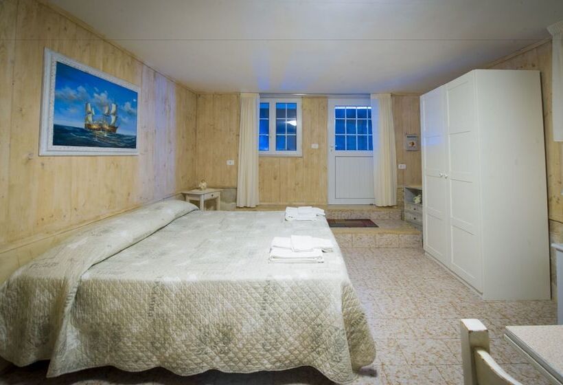 اتاق استاندارد چهار تخته, La Cutizza B&b
