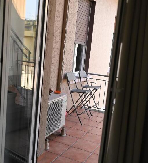 Standard room with outdoor bath, Bovisa House B&b Private Rooms