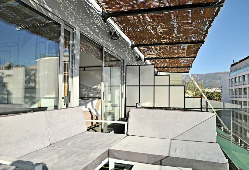 سوییت لوکس, The Athenians Modern Apartments