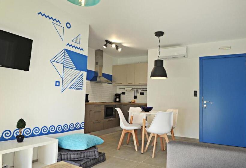 سوئیت جونیور با تراس, The Athenians Modern Apartments