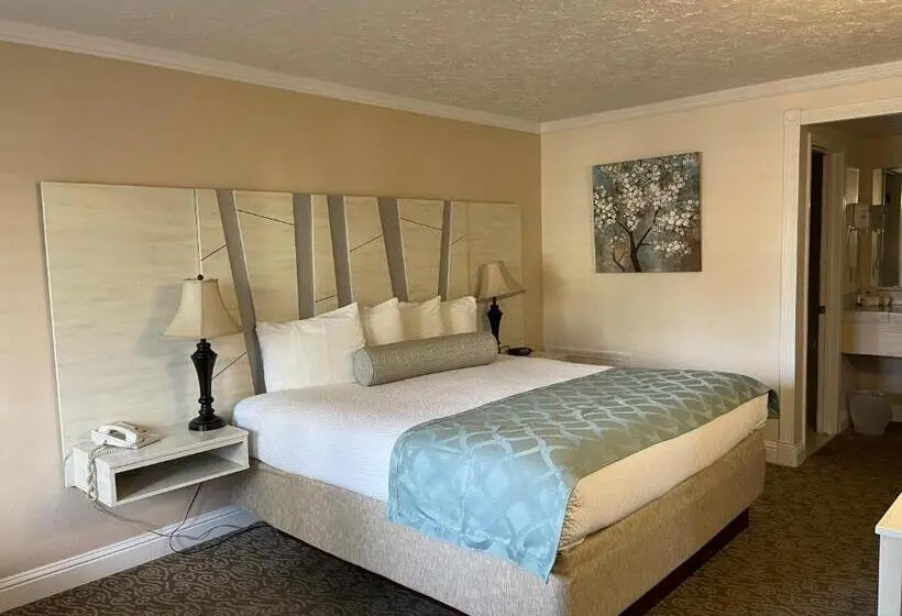 キングサイズベッドのスーペリアルーム, Baechtel Creek Inn, Ascend Hotel Collection