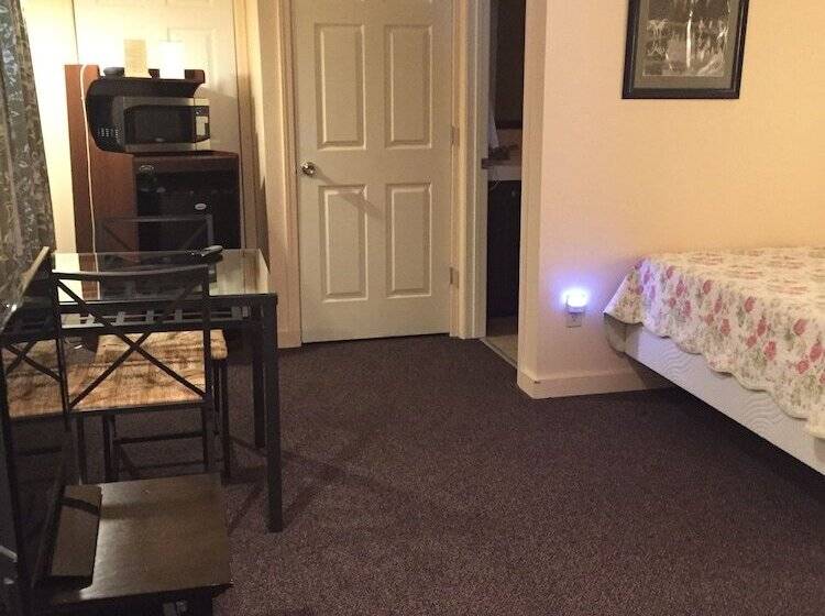 غرفة قياسية, Alexander S Lodge