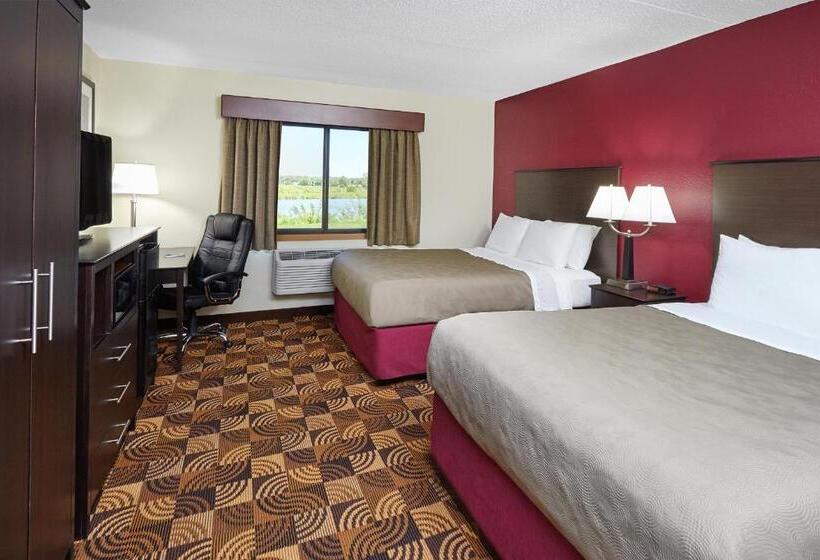 Номер Executive, Americinn By Wyndham Elkhorn Near Lake Geneva