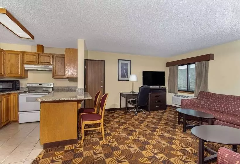 スイート, Americinn By Wyndham Elkhorn Near Lake Geneva