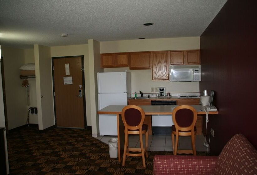 جناح بريميوم, Americinn By Wyndham Elkhorn Near Lake Geneva