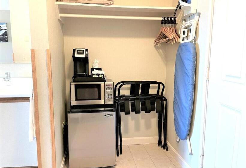 Quarto Estandar Cama King, Atlantic Eyrie Lodge