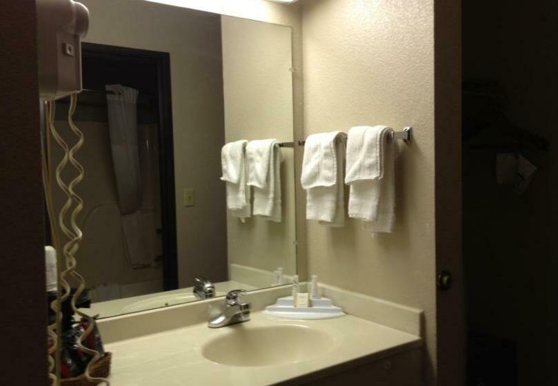Студия Deluxe, Baymont Inn & Suites By Wyndham San Marcos