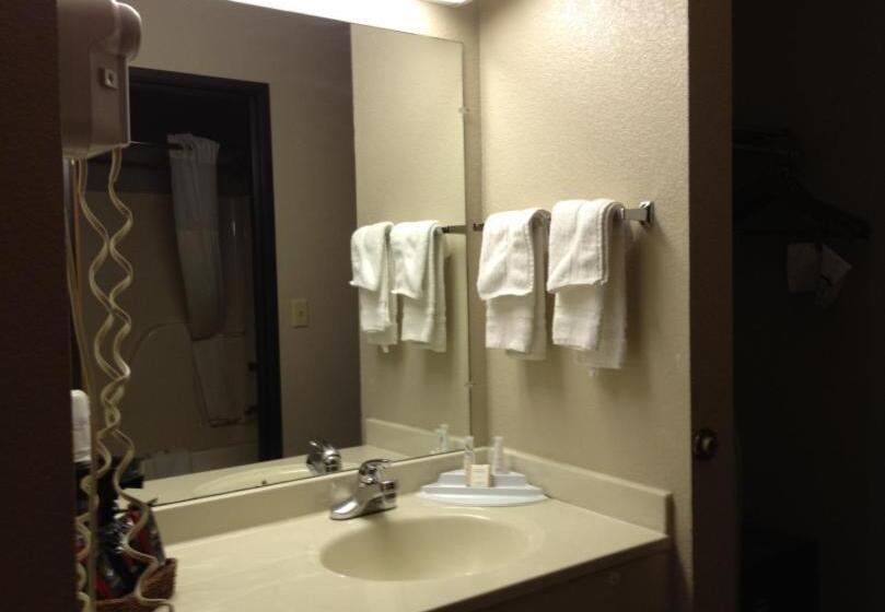 غرفة قياسية سرير مزدوج لذوى الإحتياجات الخاصة, Baymont Inn & Suites By Wyndham San Marcos