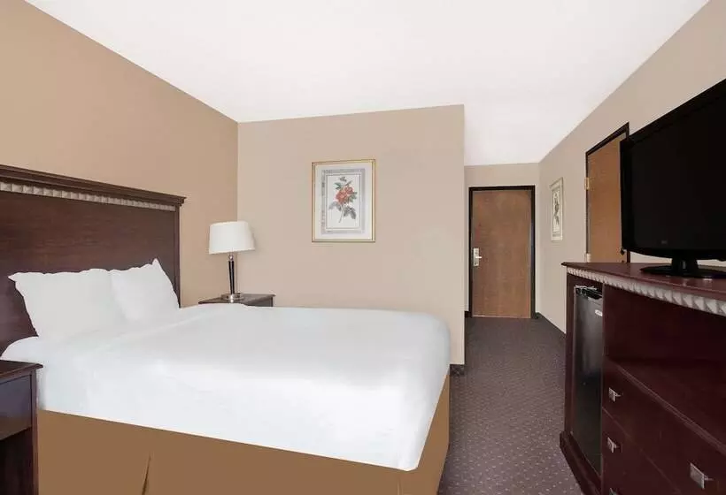 身障者適用ダブルベッド付きスタンダードルーム, Baymont Inn & Suites By Wyndham San Marcos