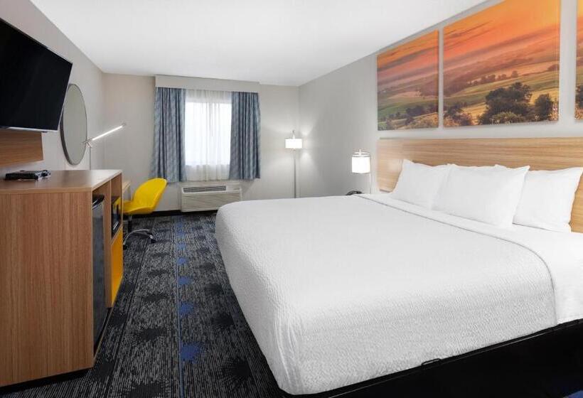 غرفة قياسية سرير كينج, Days Inn By Wyndham Wooster