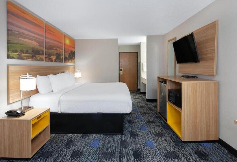 غرفة قياسية سرير كينج, Days Inn By Wyndham Wooster