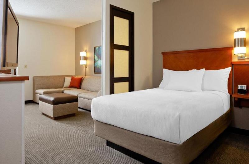 غرفة قياسية سرير كينج, Hyatt Place Atlanta Buckhead