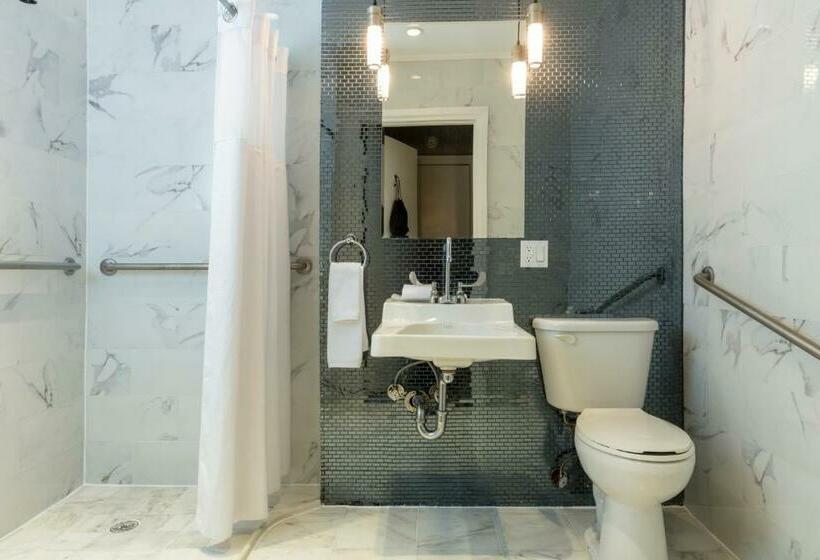 豪华房间, Square Hotel At Times Square