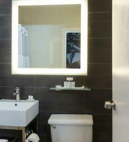 اتاق استاندارد, Square Hotel At Times Square