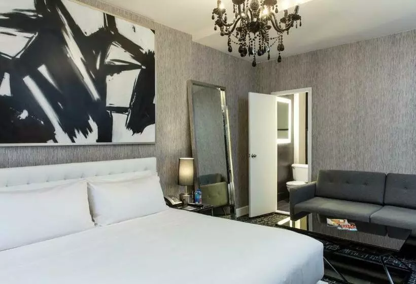 Deluxe-huone King-vuode, Square Hotel At Times Square