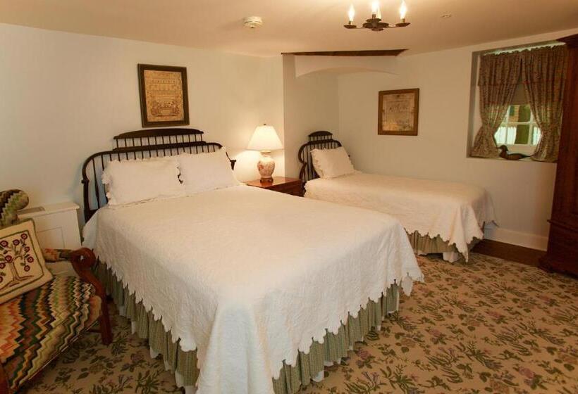 スタンダードルーム, The Zevely Inn