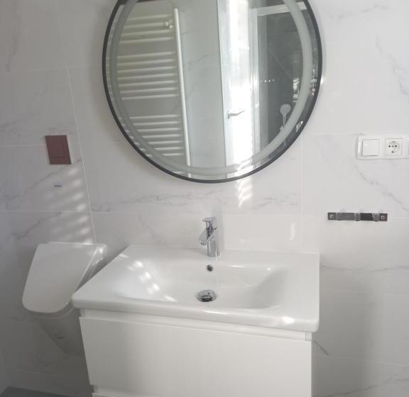 آپارتمان 1 خوابه, Ana Guest House