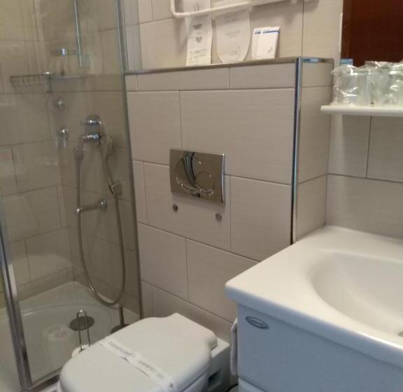 اتاق استاندارد, Ana Guest House