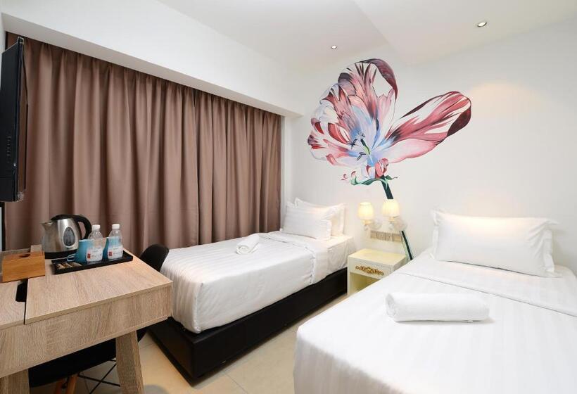 디럭스 룸, De Art Usj 21