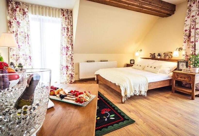 اتاق لوکس با بالکن, Kraina Smaku