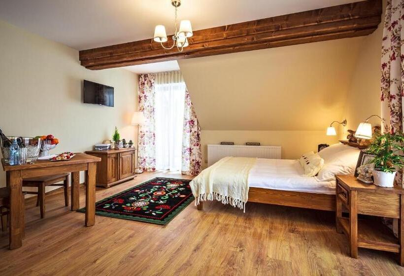 اتاق لوکس با بالکن, Kraina Smaku