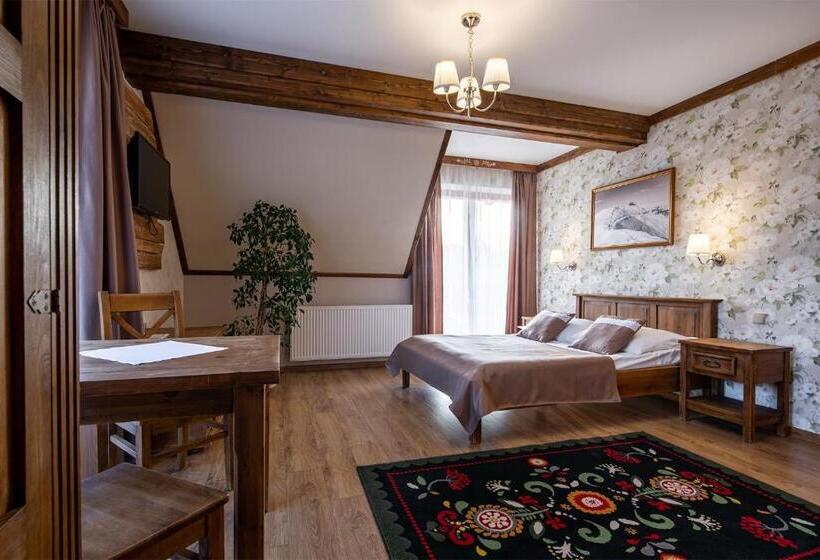 اتاق لوکس با بالکن, Kraina Smaku