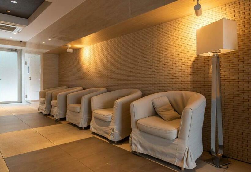 Апартаменты 3 Спальни, Universal Bay Condominium