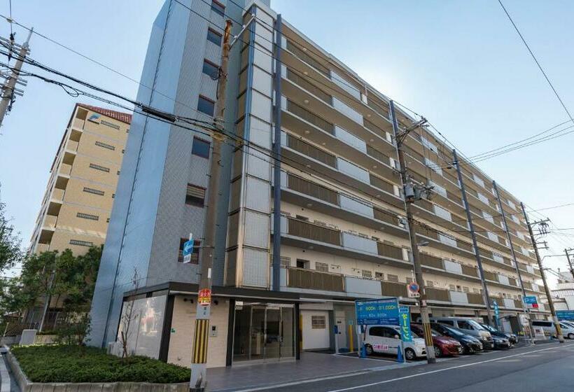 Апартаменты 3 Спальни, Universal Bay Condominium